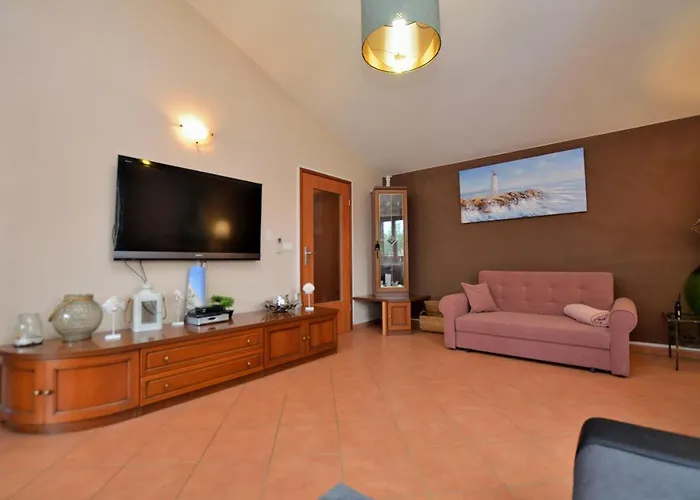 Mia Vila
